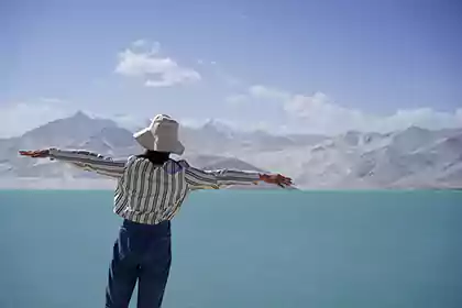 white sand lake