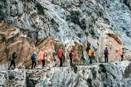 Xinjiang Wusun trekking