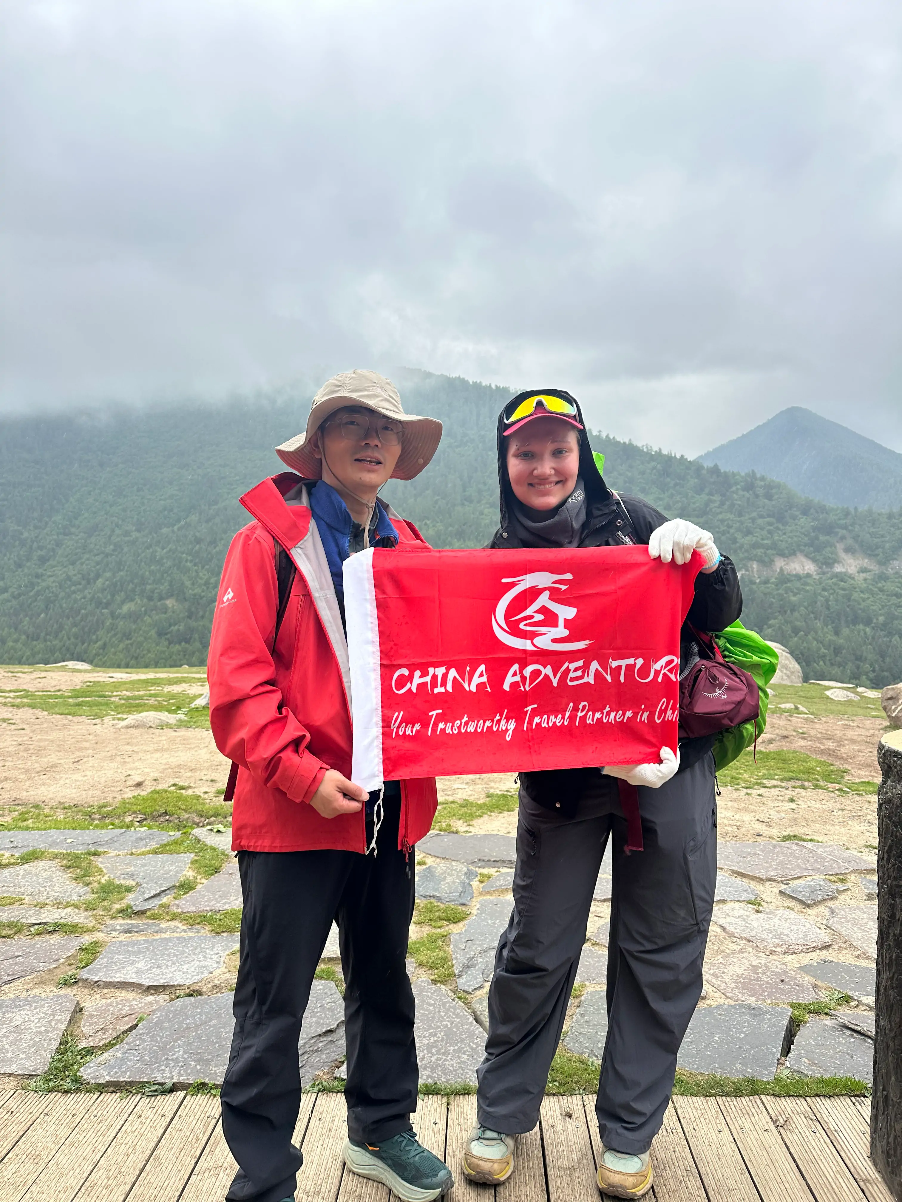 Dafeng & Efeng Climb