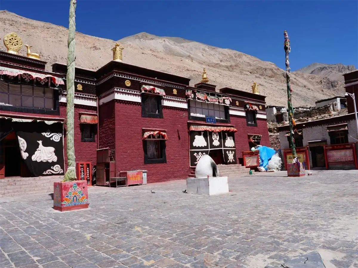 Rongbuk Monastery
